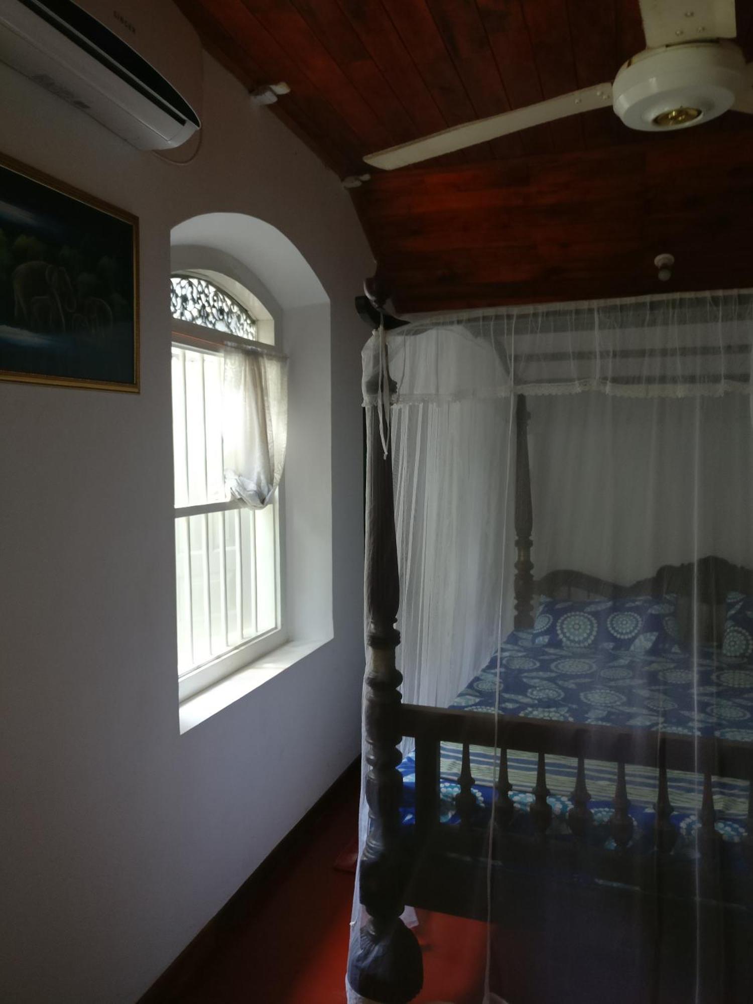 Hill Side Kings Villa Hikkaduwa Exterior photo